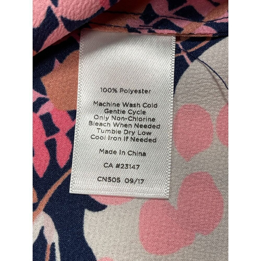 TALBOTS FLORAL BUTTON-BACK BLOUSE WITH BOW CUFFS – PETITE - Picture 4 of 12